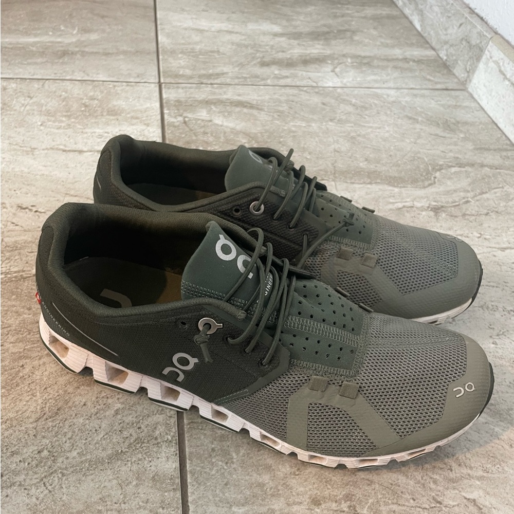 On running shoes- Green